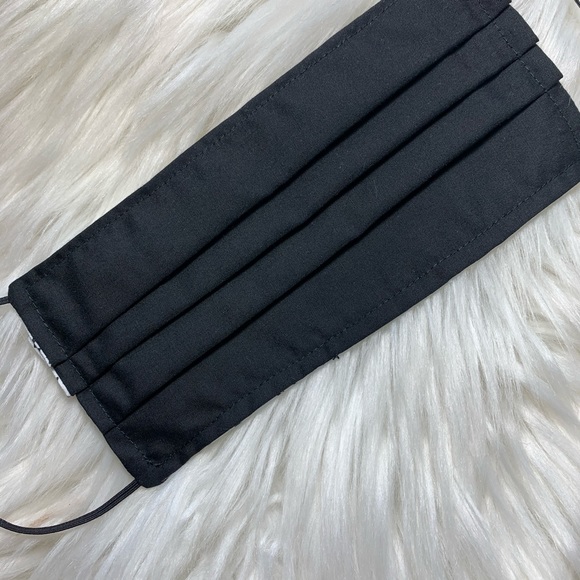 Face mask music notes women’s/teens reversible - Picture 4 of 4